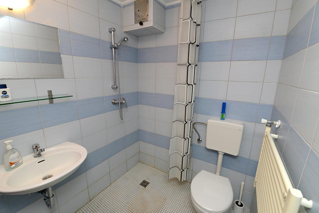 Centrum Apartman Pecs Luaran gambar