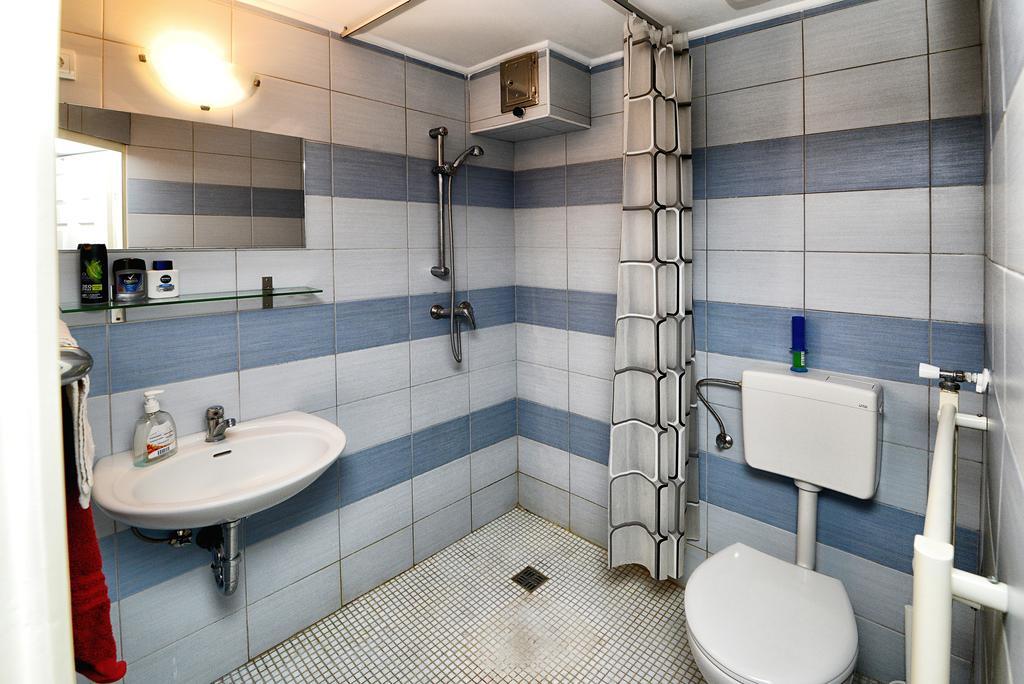 Centrum Apartman Pecs Luaran gambar