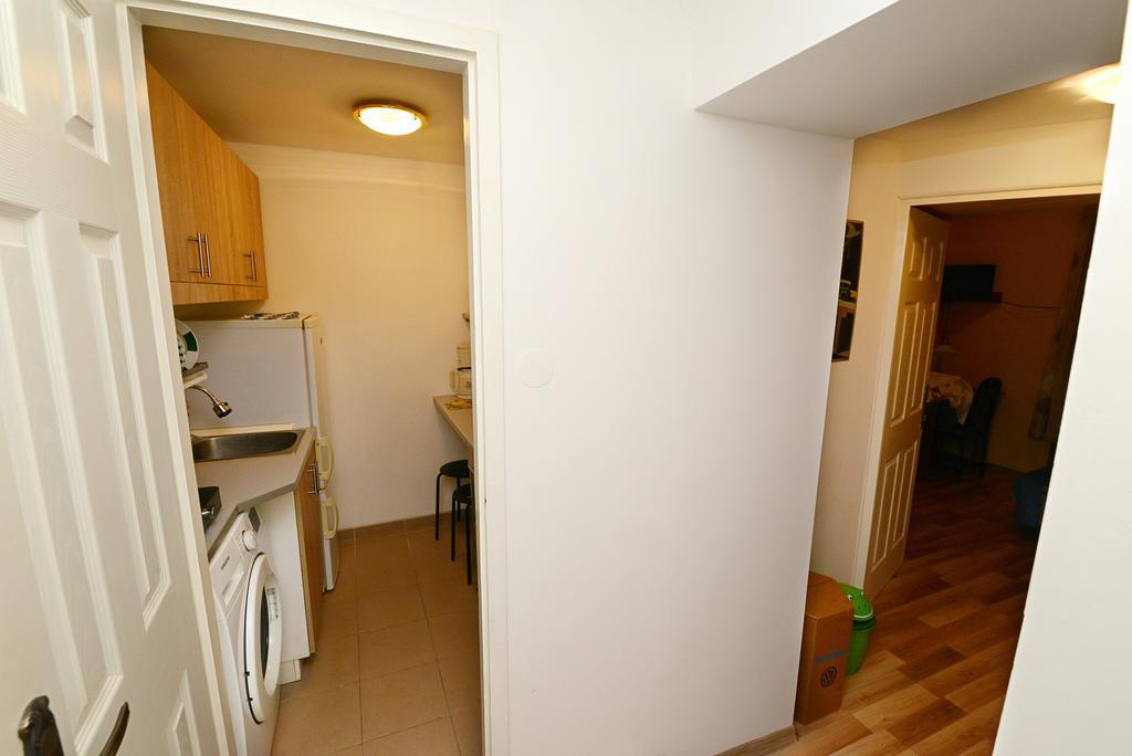 Centrum Apartman Pecs Luaran gambar