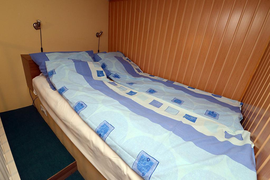 Centrum Apartman Pecs Luaran gambar