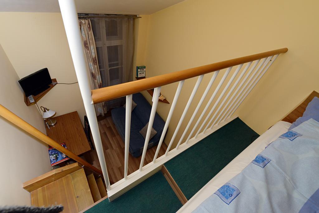 Centrum Apartman Pecs Luaran gambar