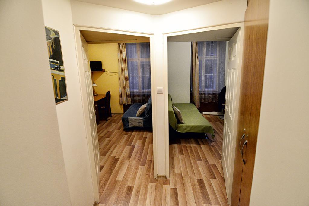 Centrum Apartman Pecs Luaran gambar